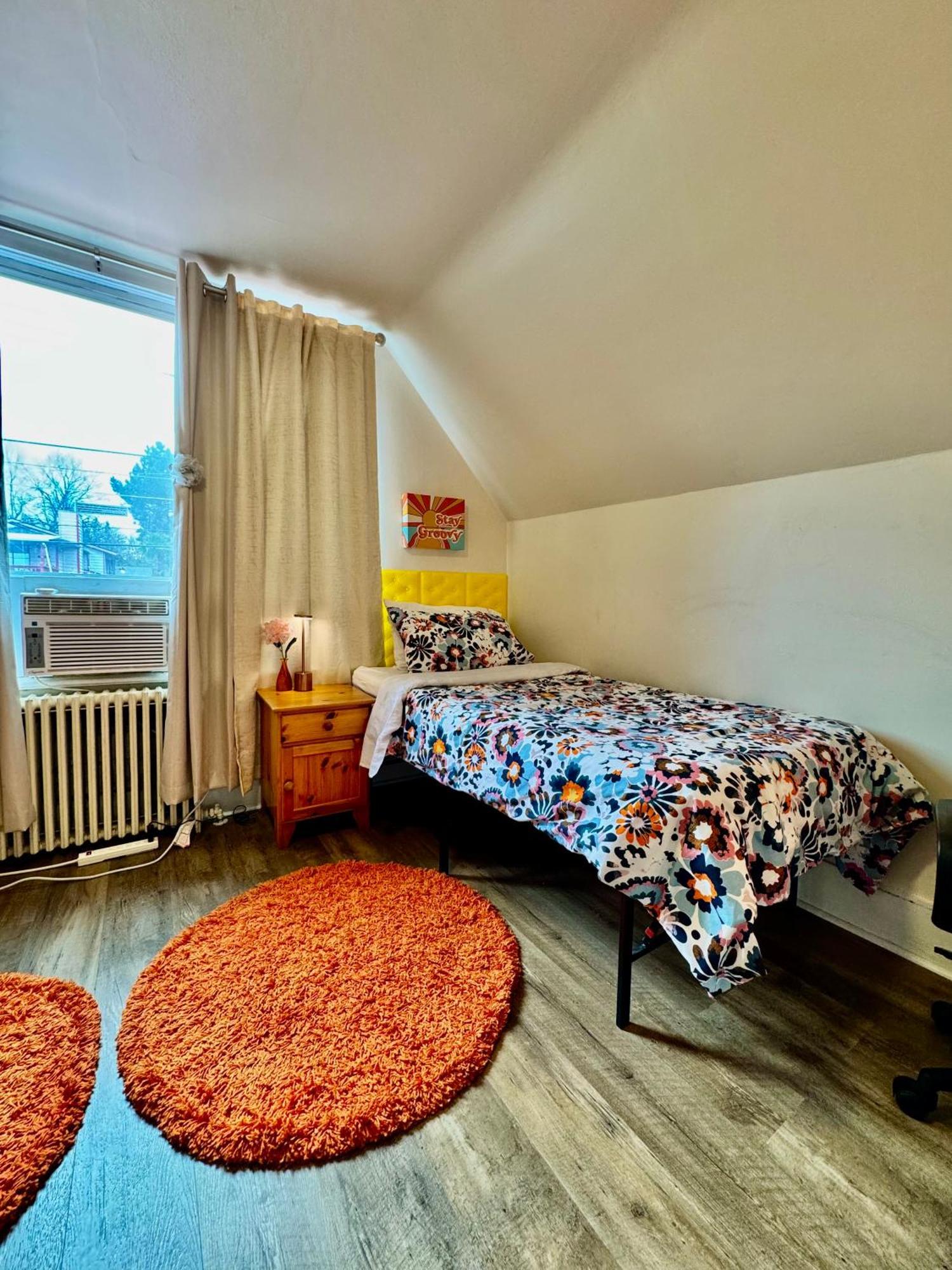 Private Room With Two Twin Beds Air Conditioning And Shared Bathrooms Located Near Seatac Airport And Downtown סיאטל מראה חיצוני תמונה