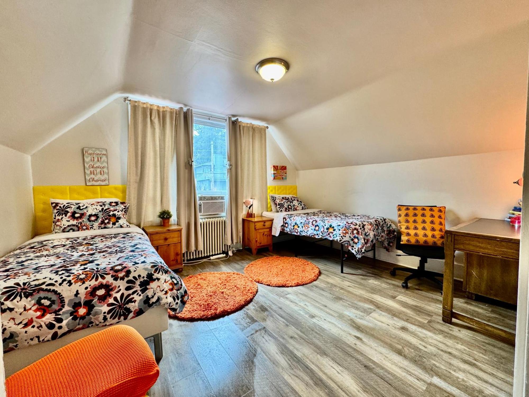 Private Room With Two Twin Beds Air Conditioning And Shared Bathrooms Located Near Seatac Airport And Downtown סיאטל מראה חיצוני תמונה