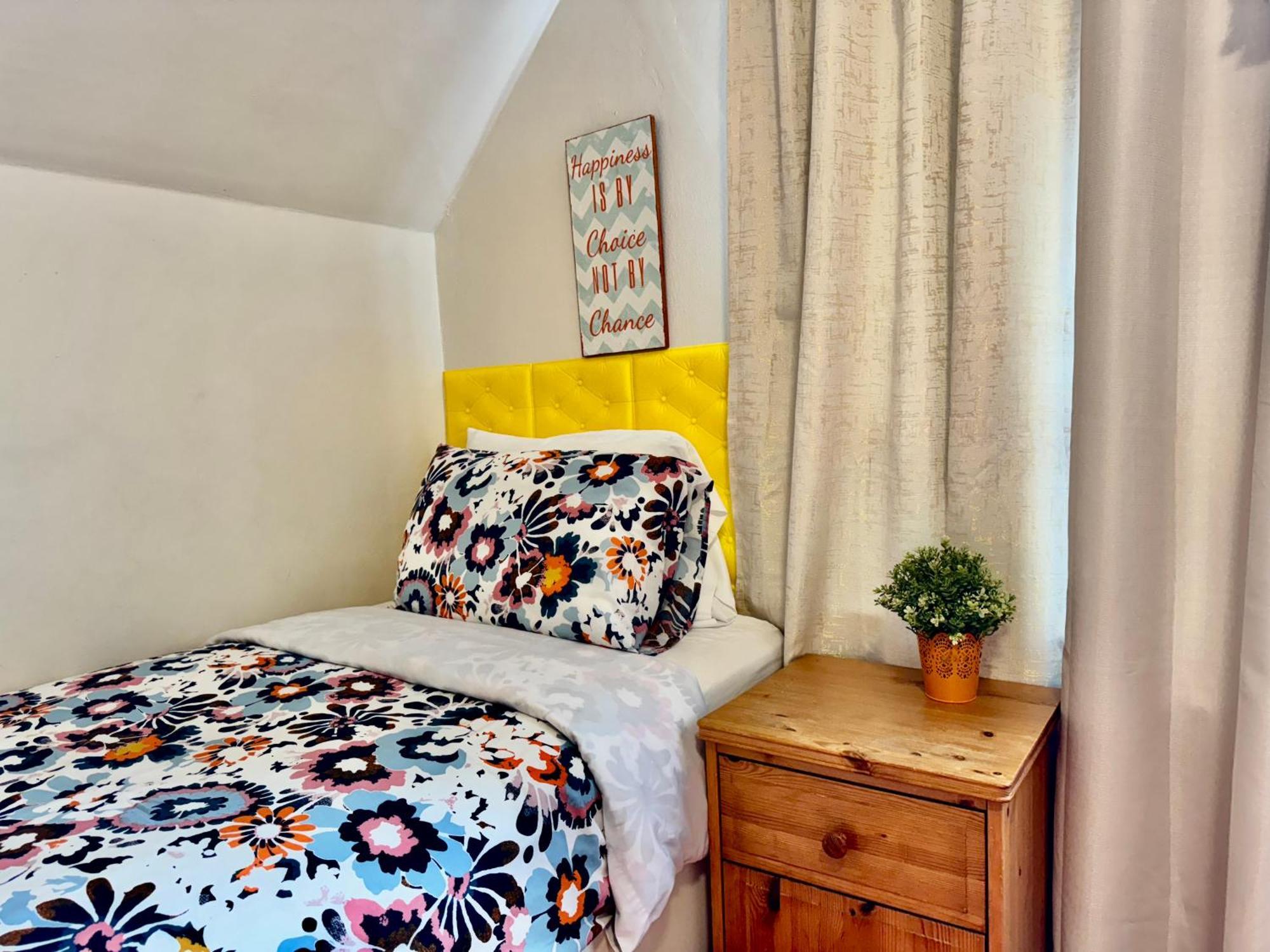 Private Room With Two Twin Beds Air Conditioning And Shared Bathrooms Located Near Seatac Airport And Downtown סיאטל מראה חיצוני תמונה